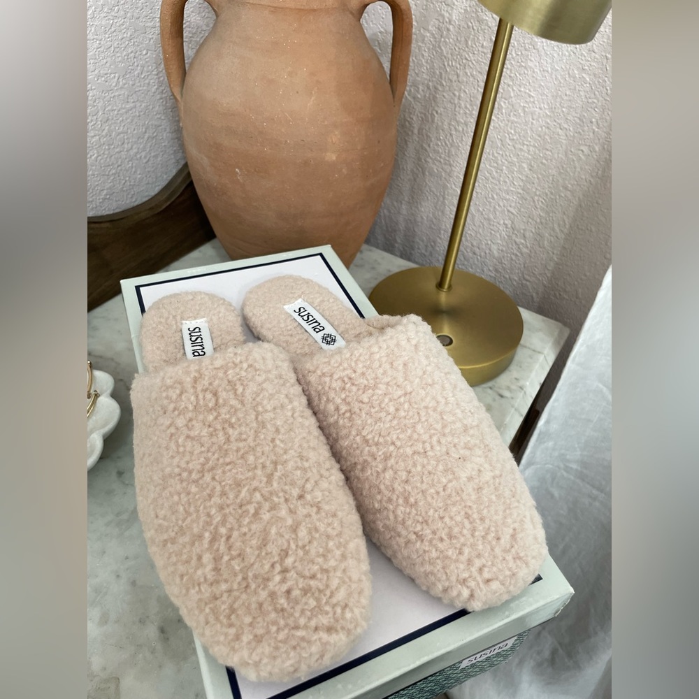 New shearling Sherpa slippers
